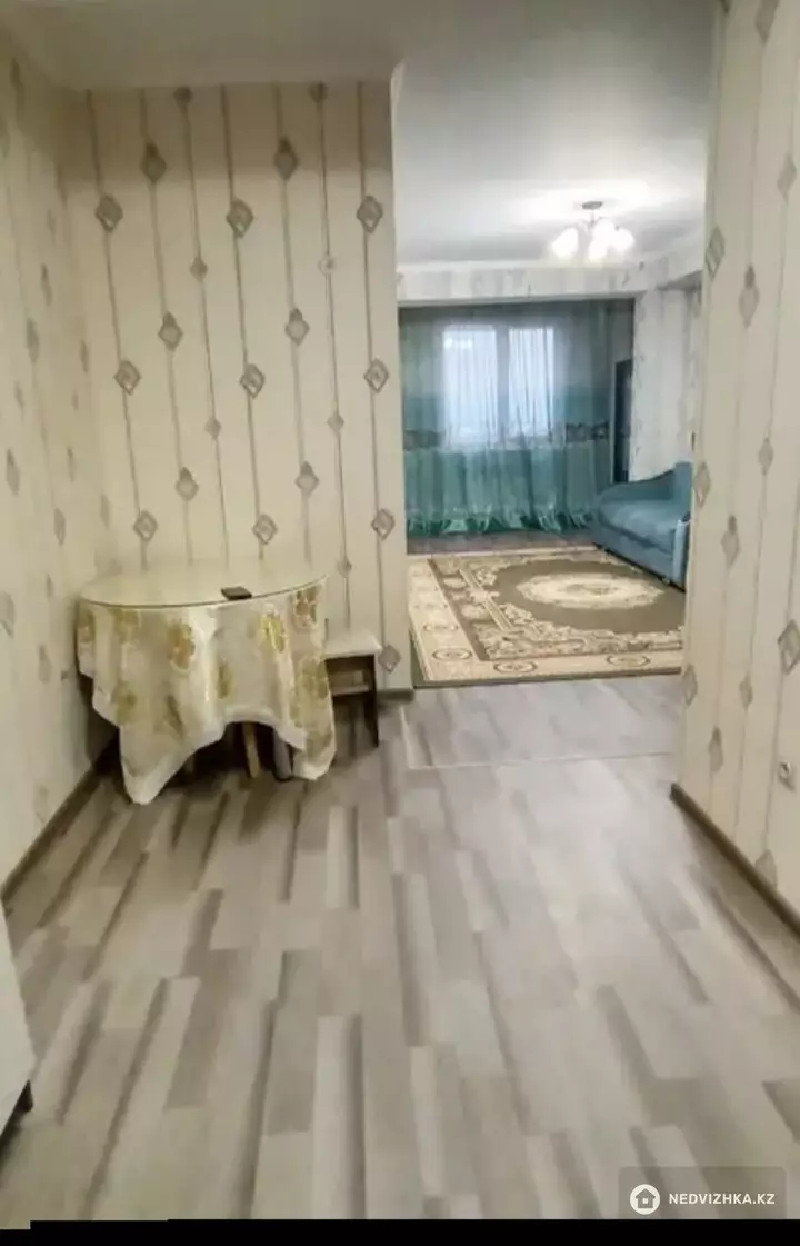 1-комнатная квартира, этаж 7 из 10, 31 м², На длительный срок, фотография 5