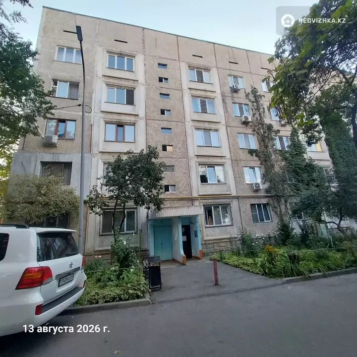 1-комнатная квартира, этаж 3 из 5, 36 м²