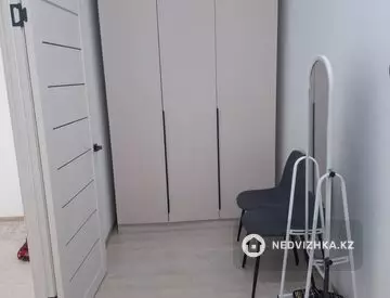 2-комнатная квартира, этаж 3 из 13, 50 м², На длительный срок