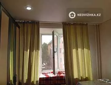 1-комнатная квартира, этаж 4 из 5, 17 м², миниатюра 4