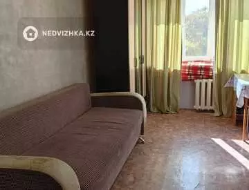 1-комнатная квартира, этаж 4 из 5, 17 м², миниатюра 5