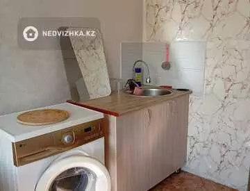 1-комнатная квартира, этаж 4 из 5, 17 м², миниатюра 12