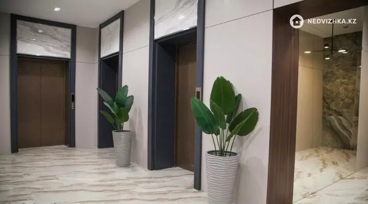 3-комнатная квартира, этаж 2 из 20, 110 м², фотография 5