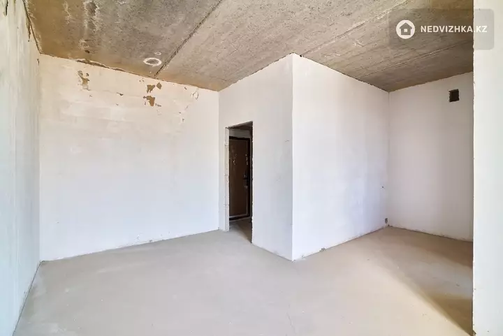 1-комнатная квартира, этаж 4 из 12, 28 м², фотография 4