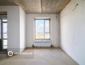 1-комнатная квартира, этаж 4 из 12, 28 м², миниатюра 2