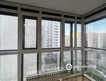 3-комнатная квартира, этаж 6 из 13, 99 м², На длительный срок, миниатюра 3