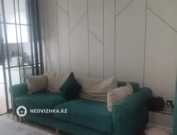 2-комнатная квартира, этаж 8 из 9, 45 м², миниатюра 8