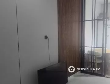 2-комнатная квартира, этаж 8 из 9, 46 м², миниатюра 7