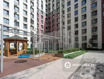 1-комнатная квартира, этаж 4 из 14, 39 м², миниатюра 9
