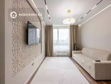 1-комнатная квартира, этаж 4 из 14, 39 м², миниатюра 2