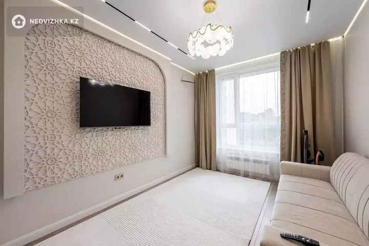 1-комнатная квартира, этаж 4 из 14, 39 м²