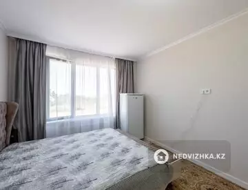 2-комнатная квартира, этаж 2 из 16, 41 м², миниатюра 12