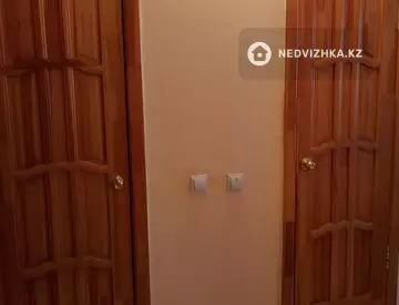 3-комнатная квартира, этаж 4 из 5, 69 м², миниатюра 7