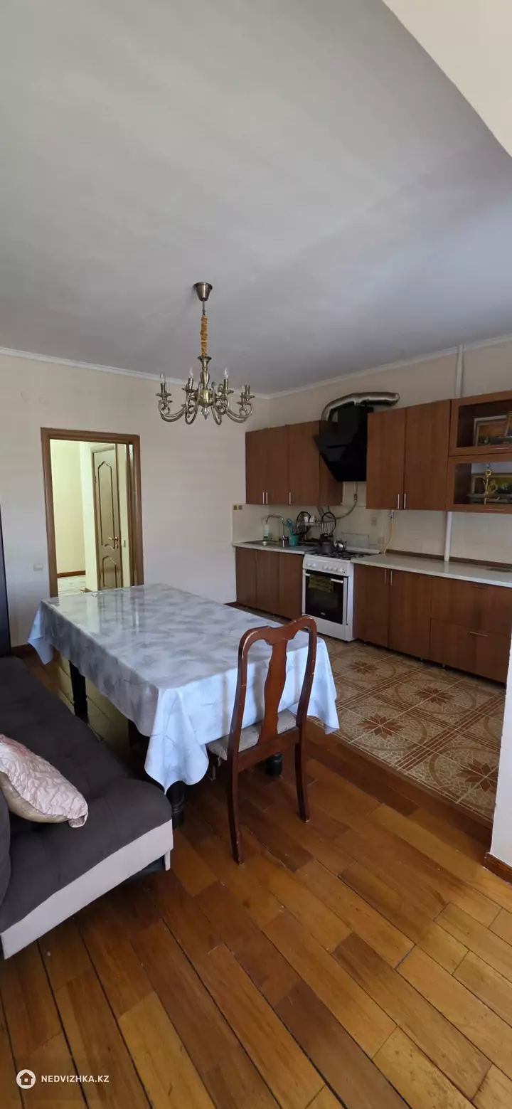 3-бөлмелі пәтер, қабат 4 барлық қабат саны 5, 100 м², На длительный срок, 5-фотосурет
