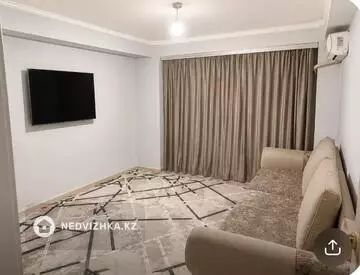 2-комнатная квартира, этаж 3 из 5, 61 м², миниатюра 3