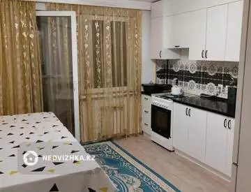 2-комнатная квартира, этаж 3 из 5, 61 м², миниатюра 7
