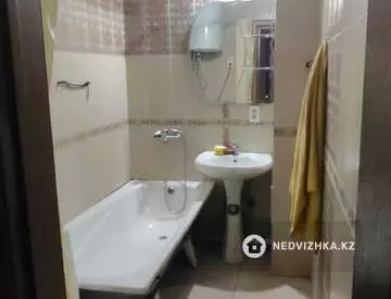 3-комнатная квартира, этаж 1 из 9, 70 м², На длительный срок