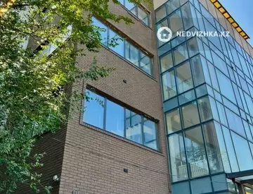 Разная недвижимость, 1 800 м²