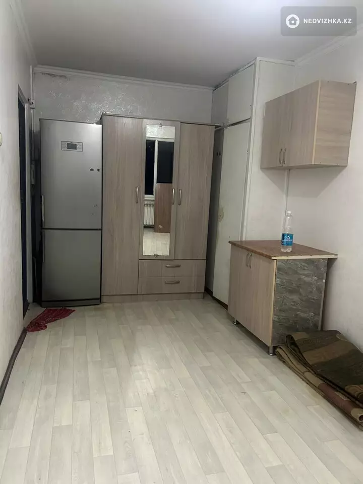 1-комнатная квартира, этаж 5 из 5, 18 м², фотография 2