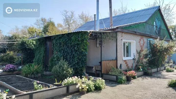 3-комнатный дом, 0.7 соток, 63 м², фотография 2