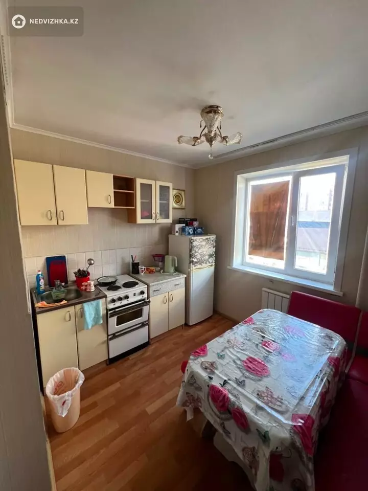 2-комнатная квартира, этаж 4 из 9, 51 м², фотография 3