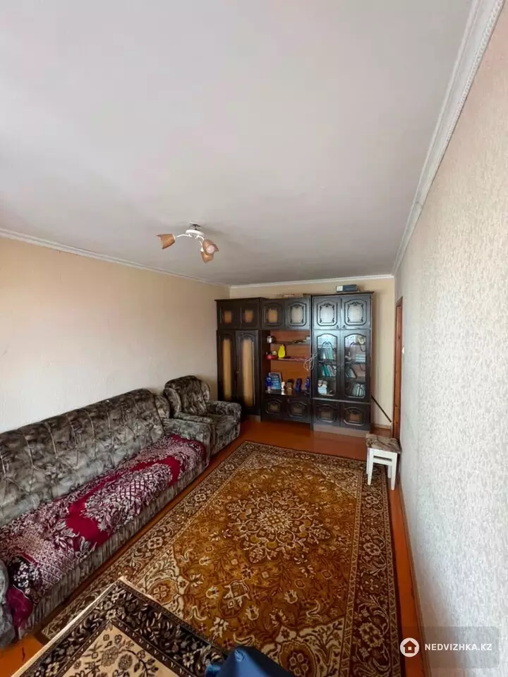 2-комнатная квартира, этаж 4 из 9, 51 м², фотография 2