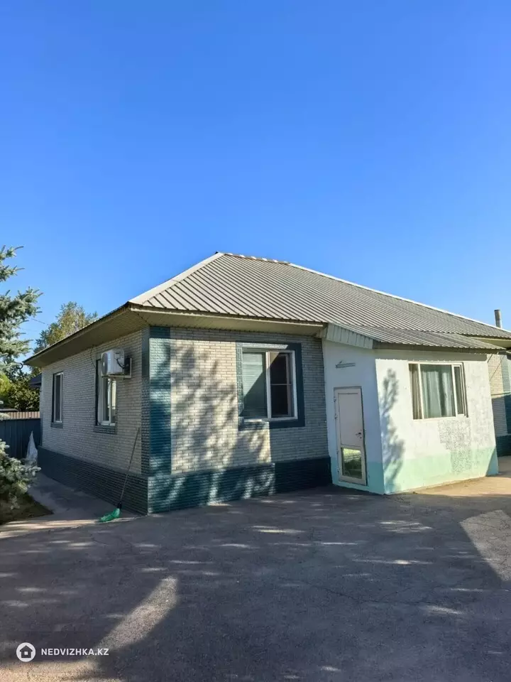 4-комнатный дом, 12 соток, 120 м²