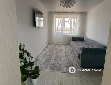 2-комнатная квартира, этаж 6 из 6, 69 м², миниатюра 1