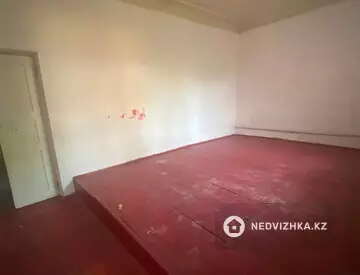 6-комнатная квартира, этаж 1 из 1, 200 м², На длительный срок, миниатюра 3