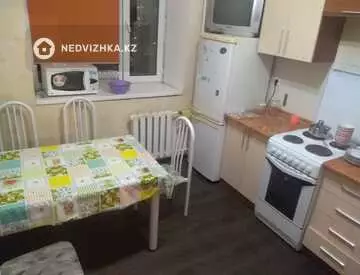 1-комнатная квартира, этаж 7 из 9, 38 м²