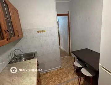 2-комнатная квартира, этаж 2 из 5, 45 м², миниатюра 6