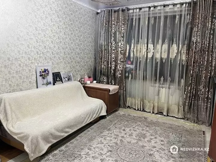 3-комнатная квартира, этаж 1 из 5, 72 м², фотография 5