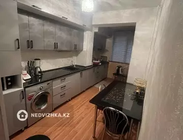 3-комнатная квартира, этаж 1 из 5, 72 м²