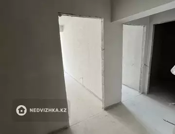 1-комнатная квартира, этаж 3 из 10, 36 м², миниатюра 7