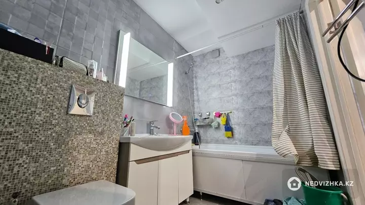 2-комнатная квартира, этаж 12 из 16, 56 м², фотография 4