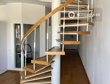 4-комнатная квартира, этаж 6 из 7, 152 м², миниатюра 9