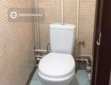 3-комнатная квартира, этаж 3 из 5, 62 м², миниатюра 6