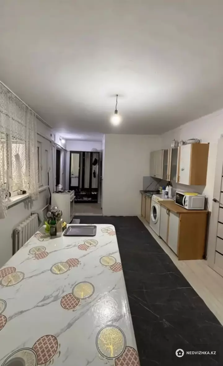 4-комнатный дом, 5.2 соток, 88 м²