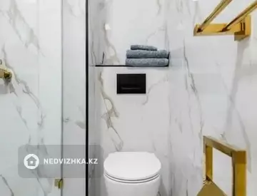 2-комнатная квартира, этаж 5 из 9, 64 м², миниатюра 3