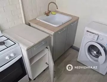 1-комнатная квартира, этаж 4 из 4, 35 м², На длительный срок