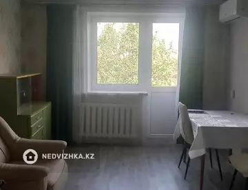 1-комнатная квартира, этаж 4 из 4, 35 м², На длительный срок