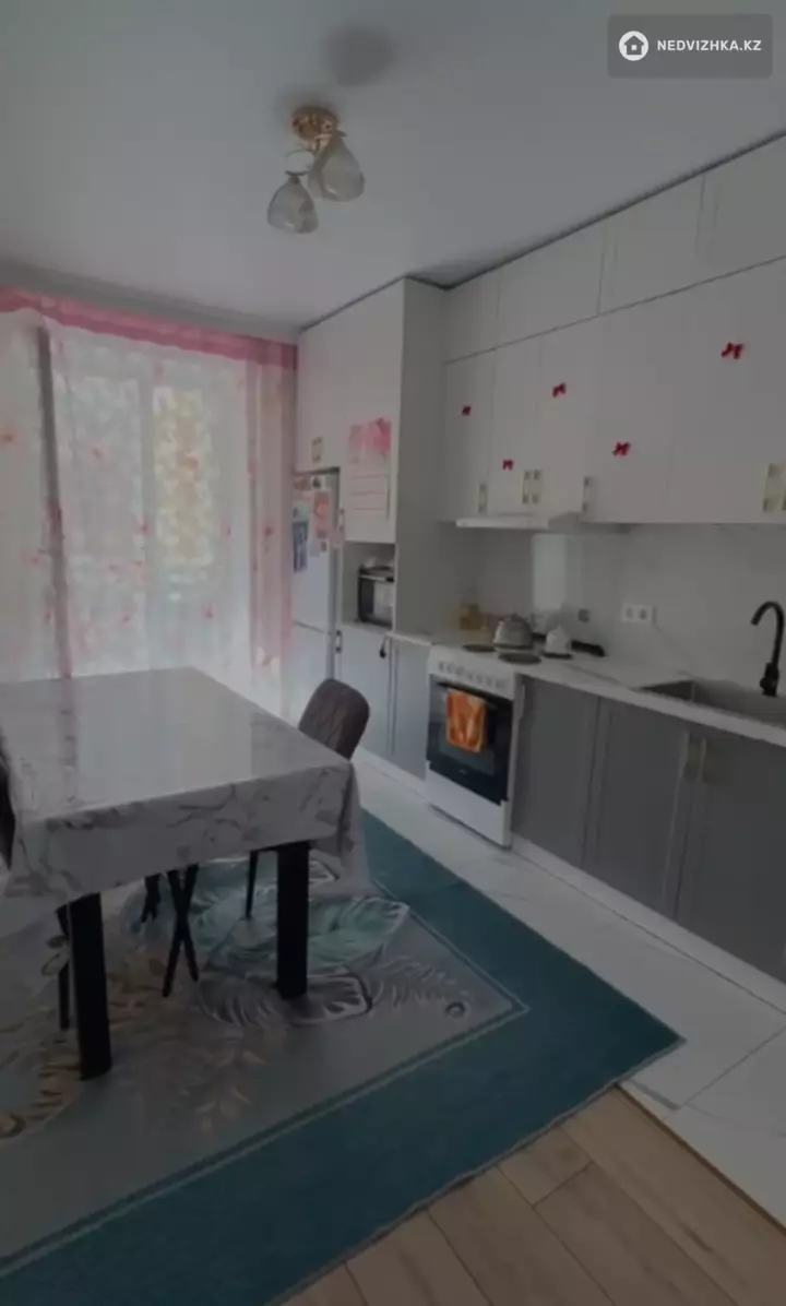 2-комнатная квартира, этаж 5 из 12, 57 м², На длительный срок, фотография 3