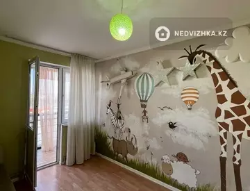 3-комнатная квартира, этаж 3 из 9, 95 м², На длительный срок, миниатюра 5