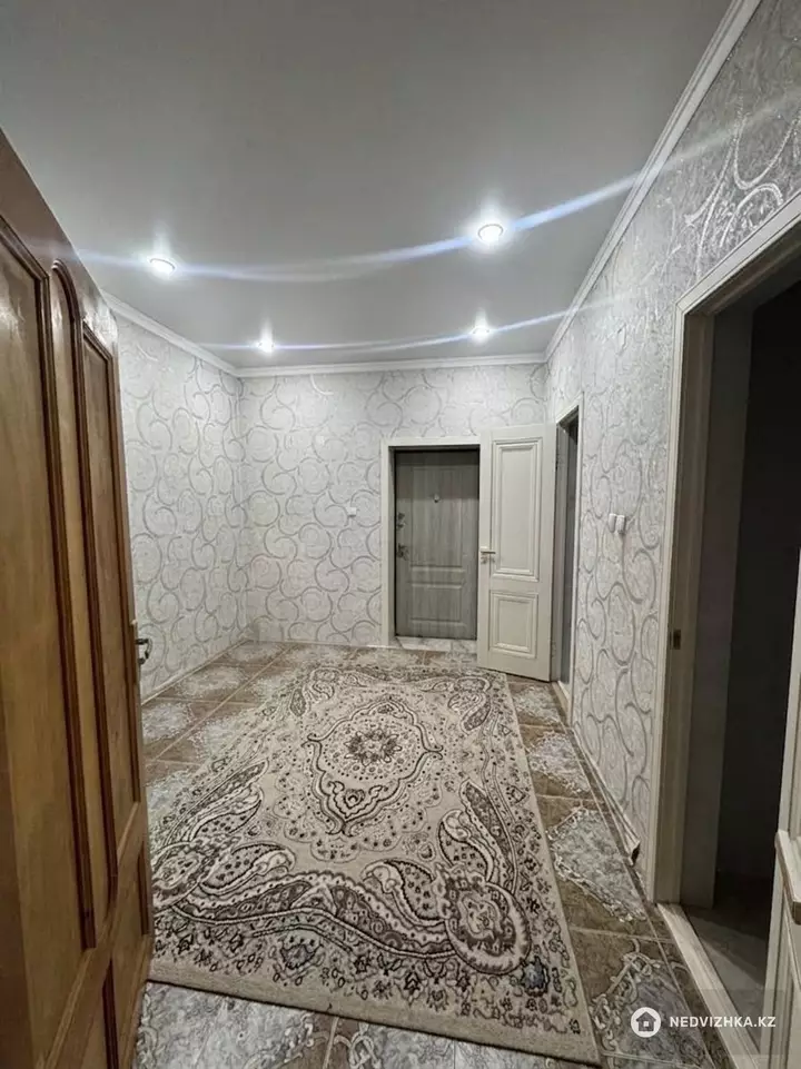 8-комнатный дом, 8 соток, 250 м², фотография 5
