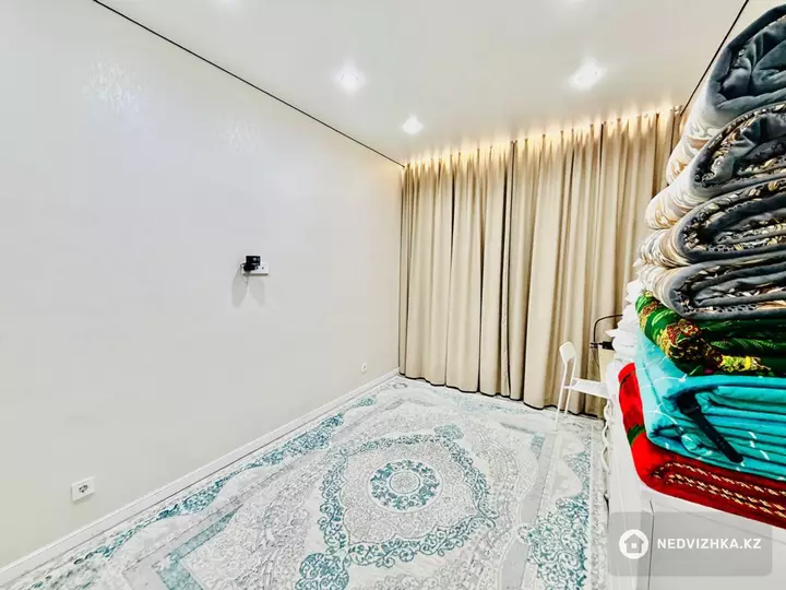 2-комнатная квартира, этаж 1 из 16, 50 м²