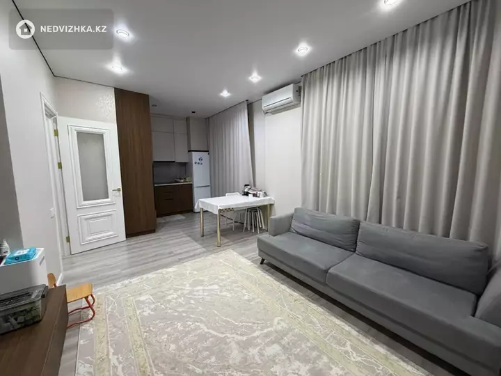 2-комнатная квартира, этаж 1 из 16, 50 м², фотография 2