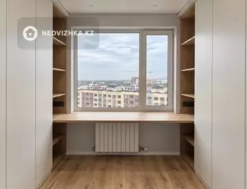 2-комнатная квартира, этаж 15 из 16, 67 м², миниатюра 3