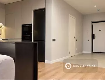 2-комнатная квартира, этаж 15 из 16, 67 м², миниатюра 5