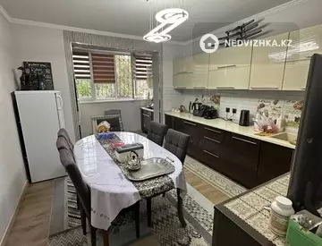 3-комнатная квартира, этаж 1 из 10, 120 м², миниатюра 2