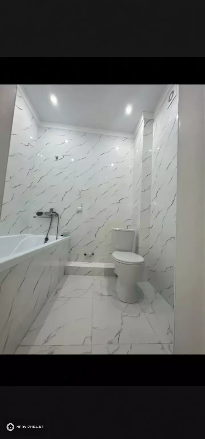 2-комнатная квартира, этаж 4 из 13, 41 м², фотография 2